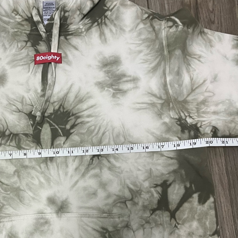 80eighty Men’s Olive and White Tie-Dye Hoodie Small - Picture 8 of 9